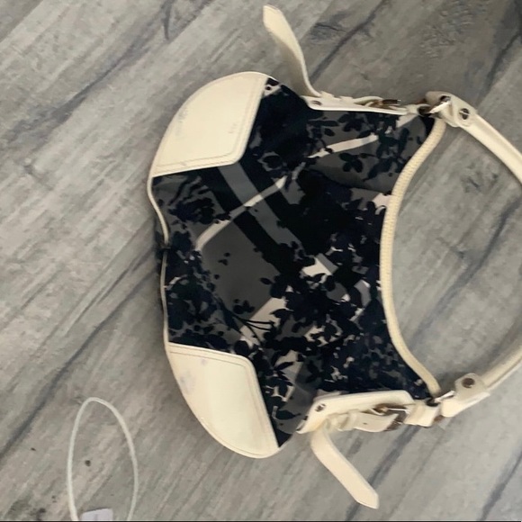 Vintage Burberry shoulder bag - Picture 4 of 16